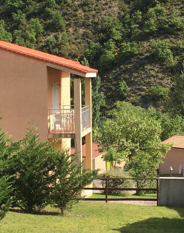 Le Vallon Des Sources Aparthotel Digne-les-Bains Esterno foto