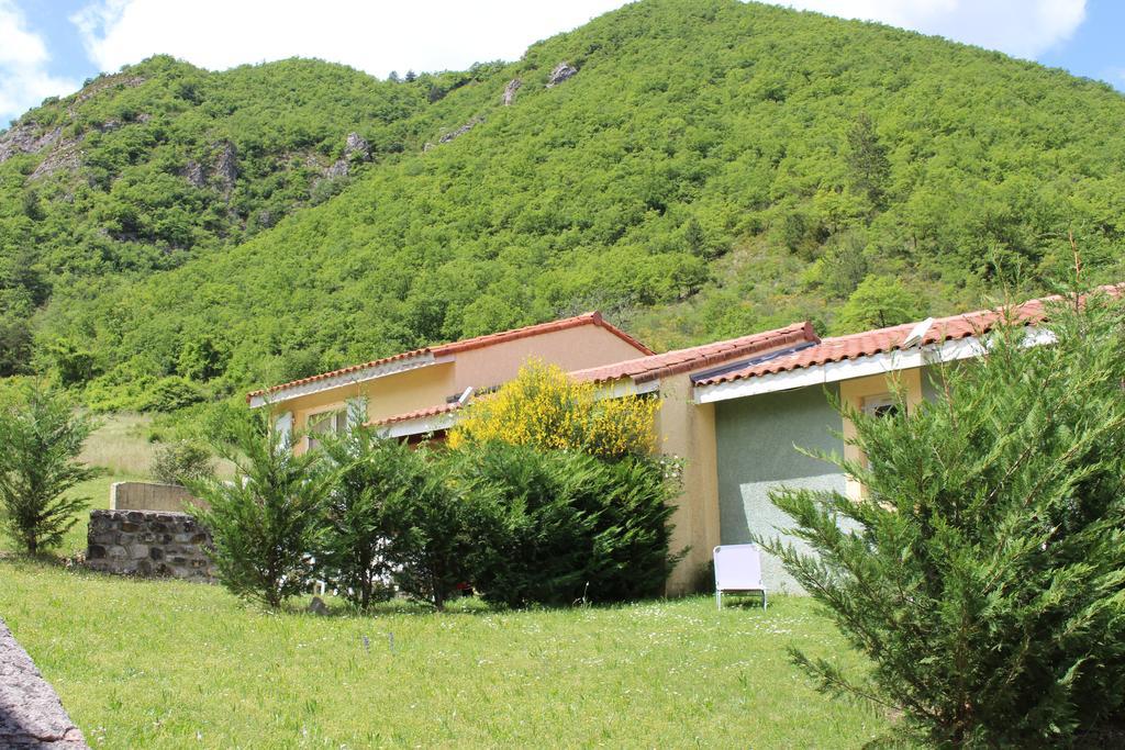 Le Vallon Des Sources Aparthotel Digne-les-Bains Esterno foto